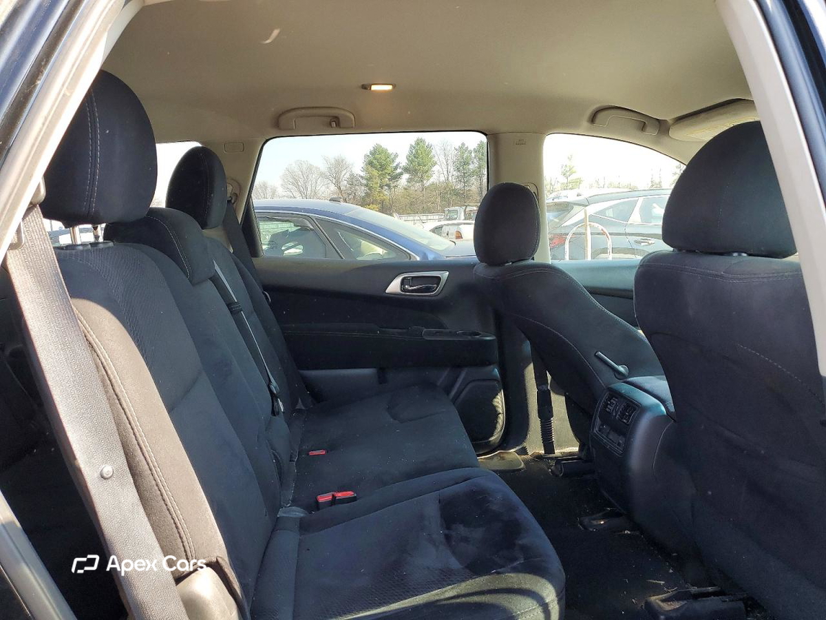 Nissan Pathfinder 2016
