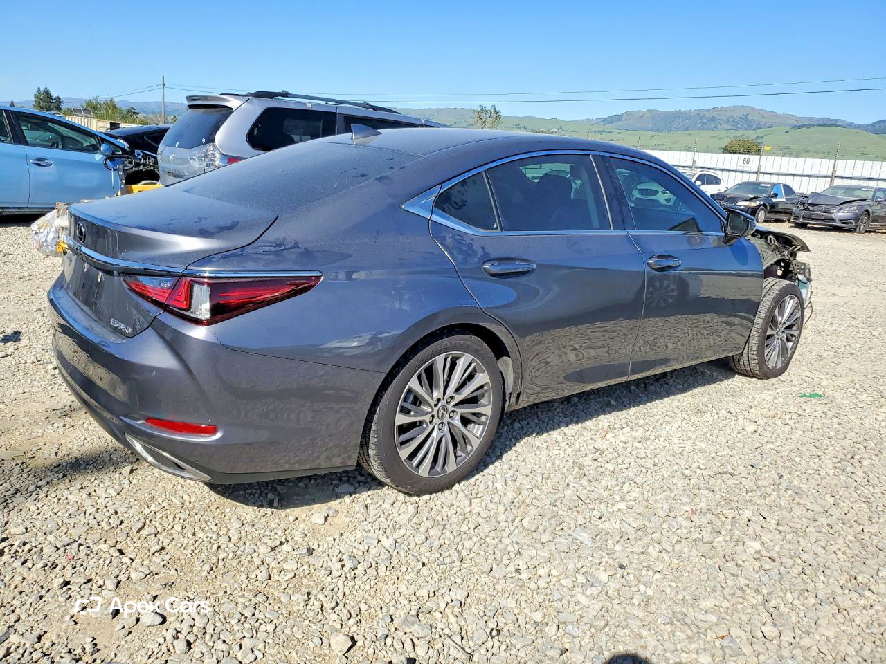 Lexus ES 2019