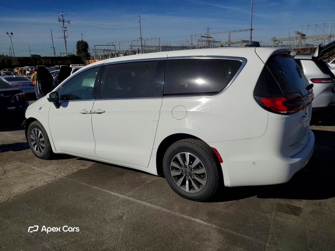 Chrysler Pacifica 2023