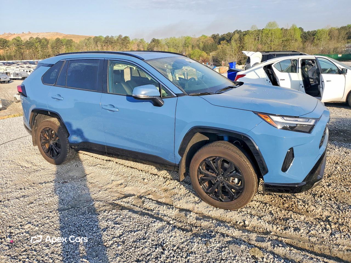 Toyota RAV 4 2025