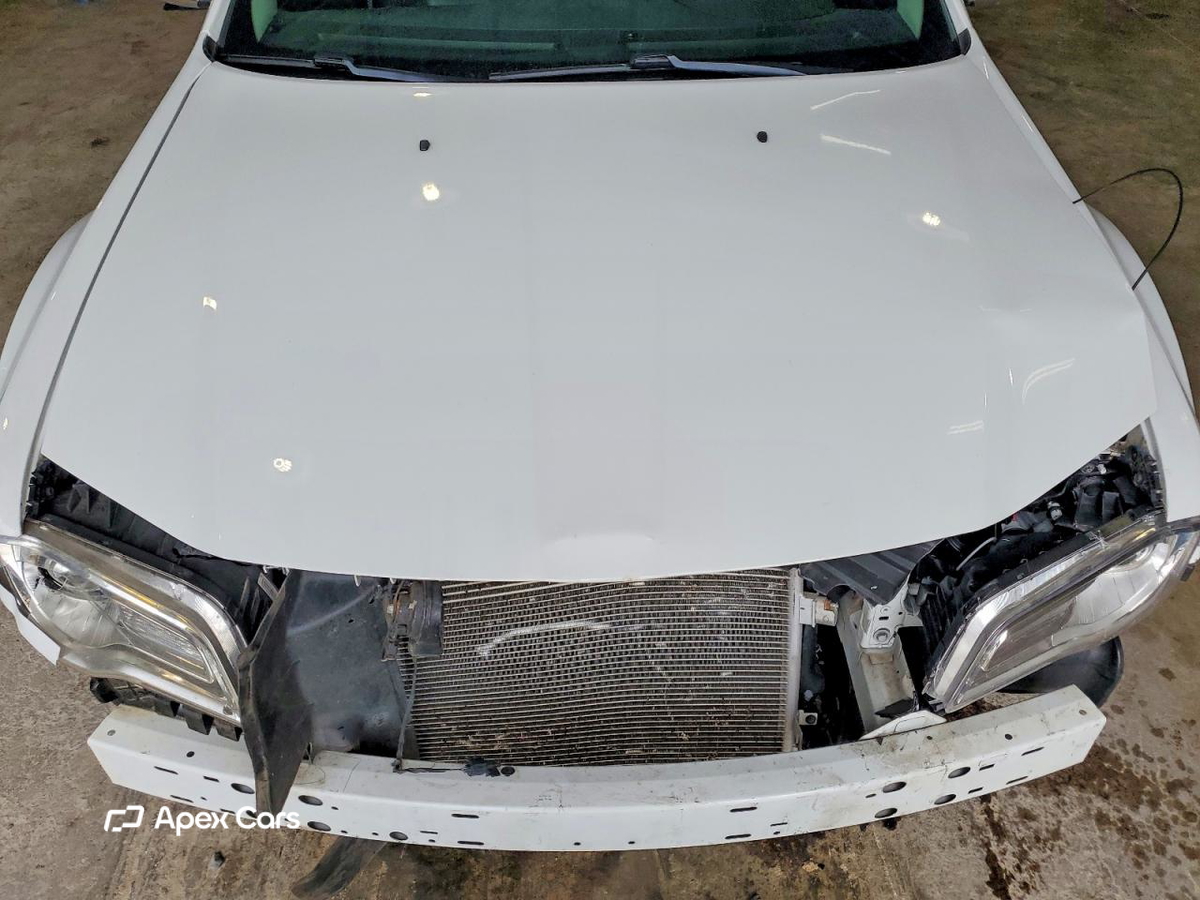 Chrysler 300 2016