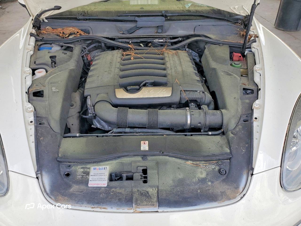 Porsche Cayenne 2011