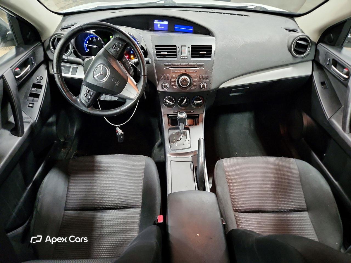 Mazda 3 2012