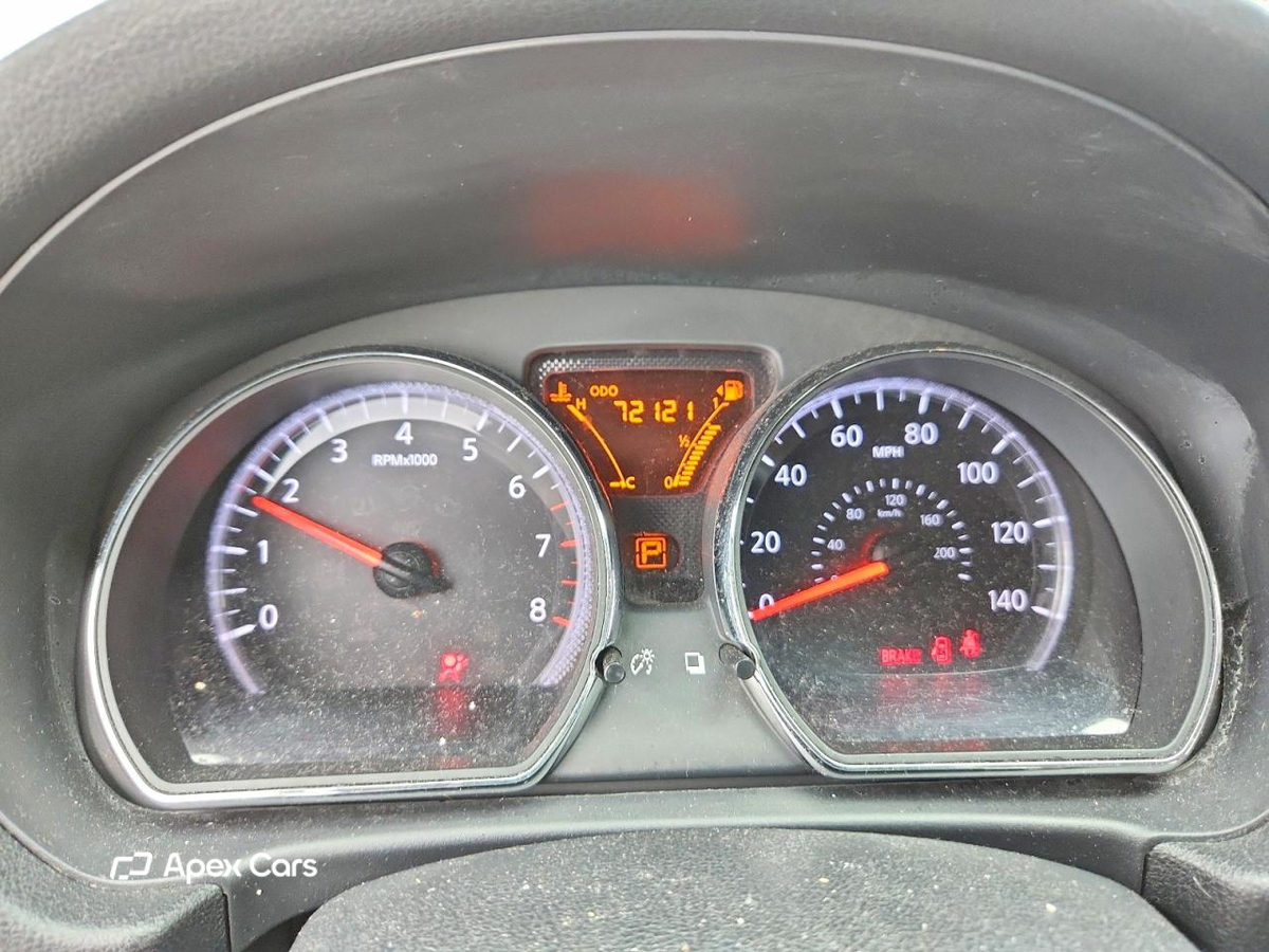 Nissan Versa 2014