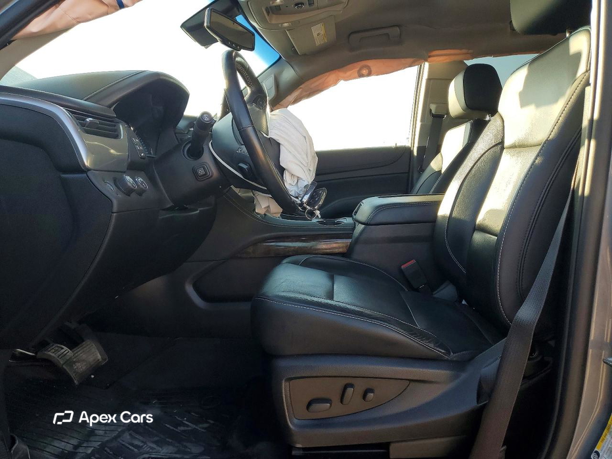 Chevrolet Suburban 2019