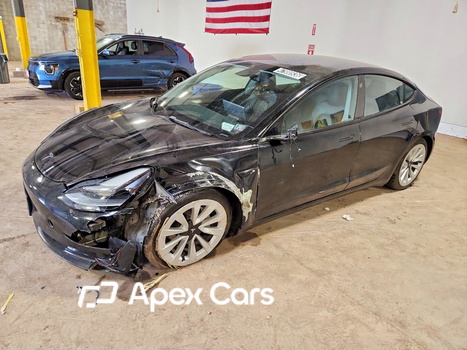 Tesla Model 3 2023 - Image 1 of 12