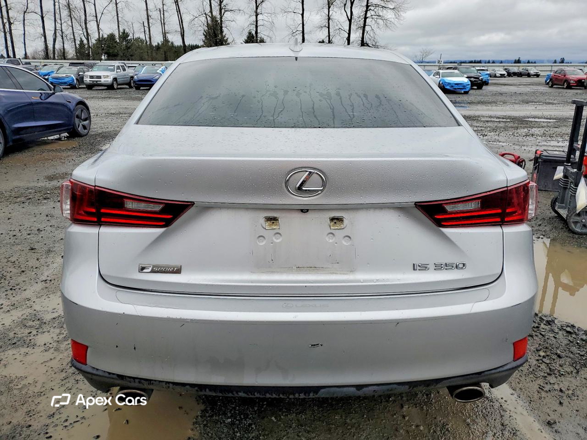 Lexus IS 2016