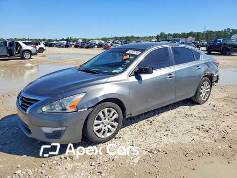 Nissan Altima 2015 - Image 1 of 12
