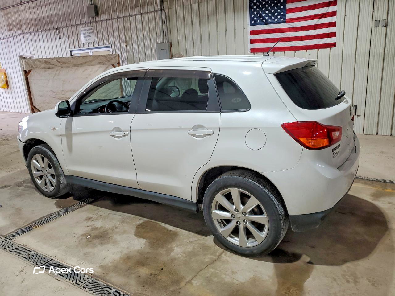 Mitsubishi Outlander 2015