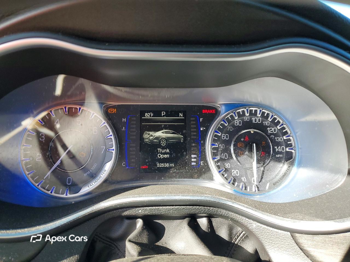 Chrysler 200 2015