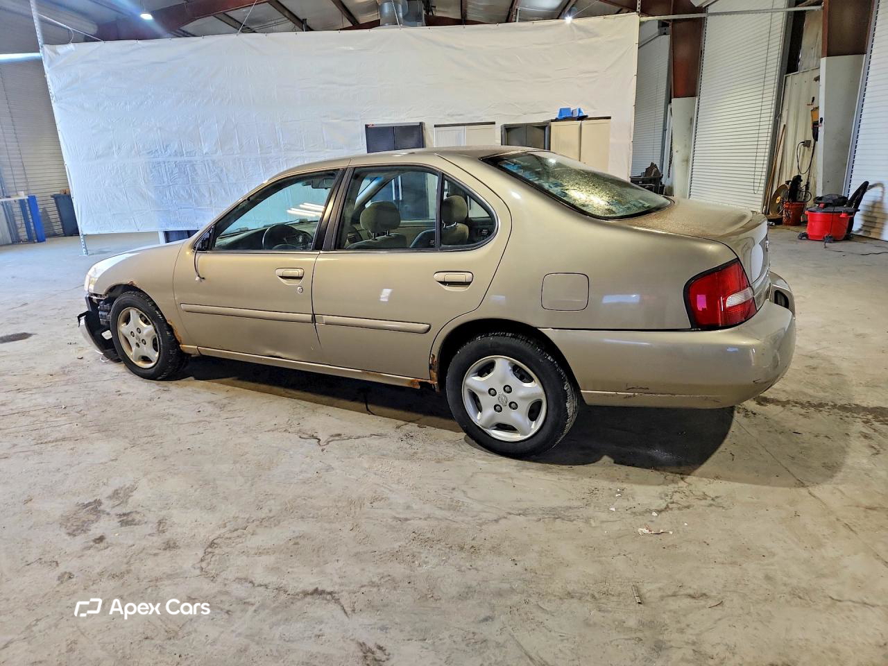 Nissan Altima 2000