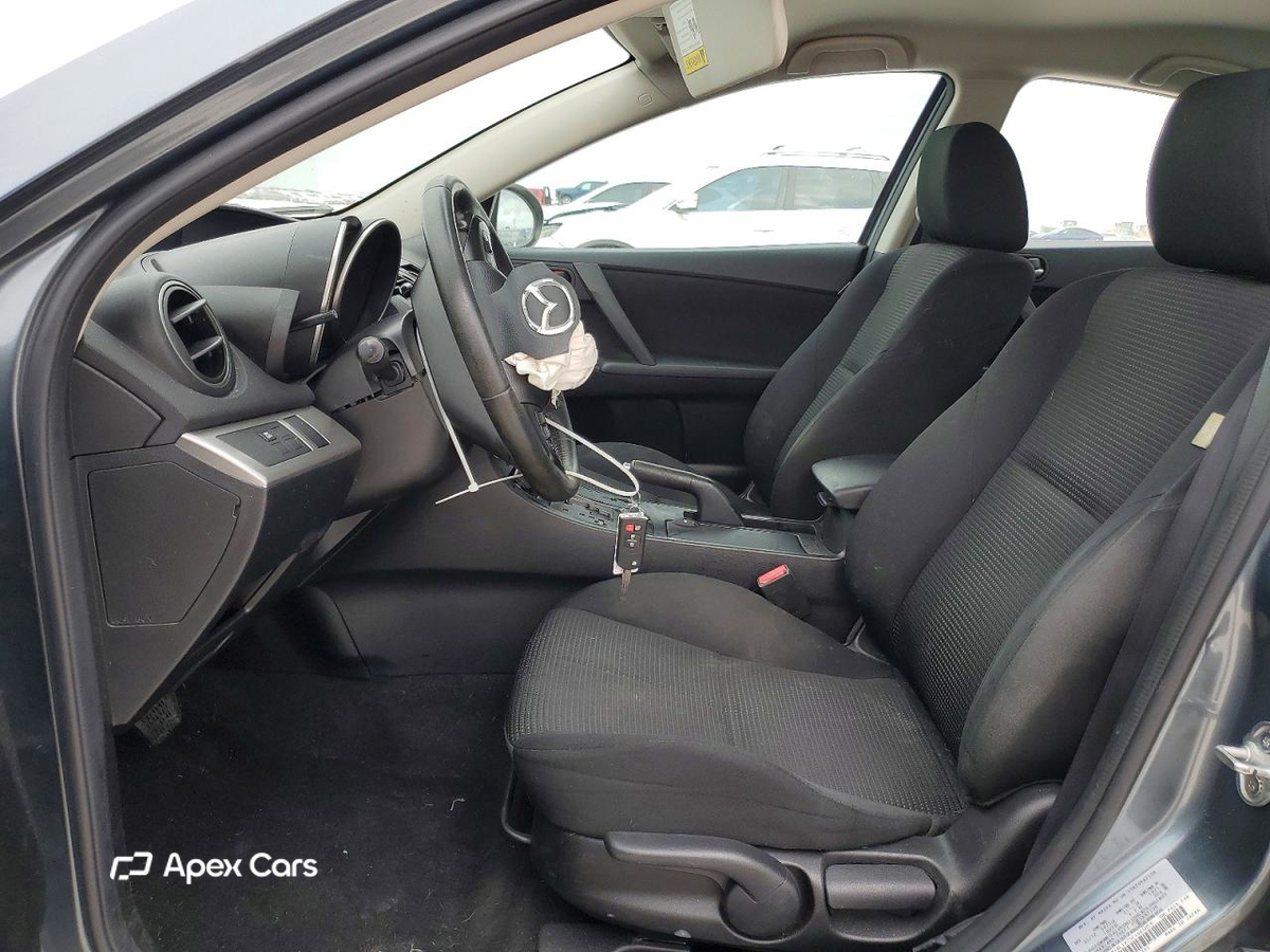 Mazda 3 2012