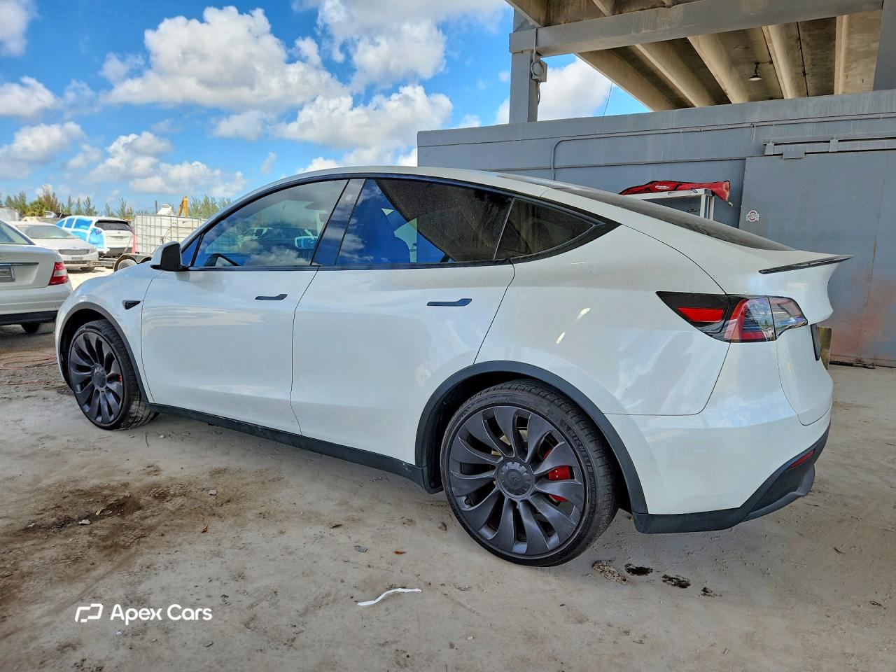 Tesla Model Y 2023