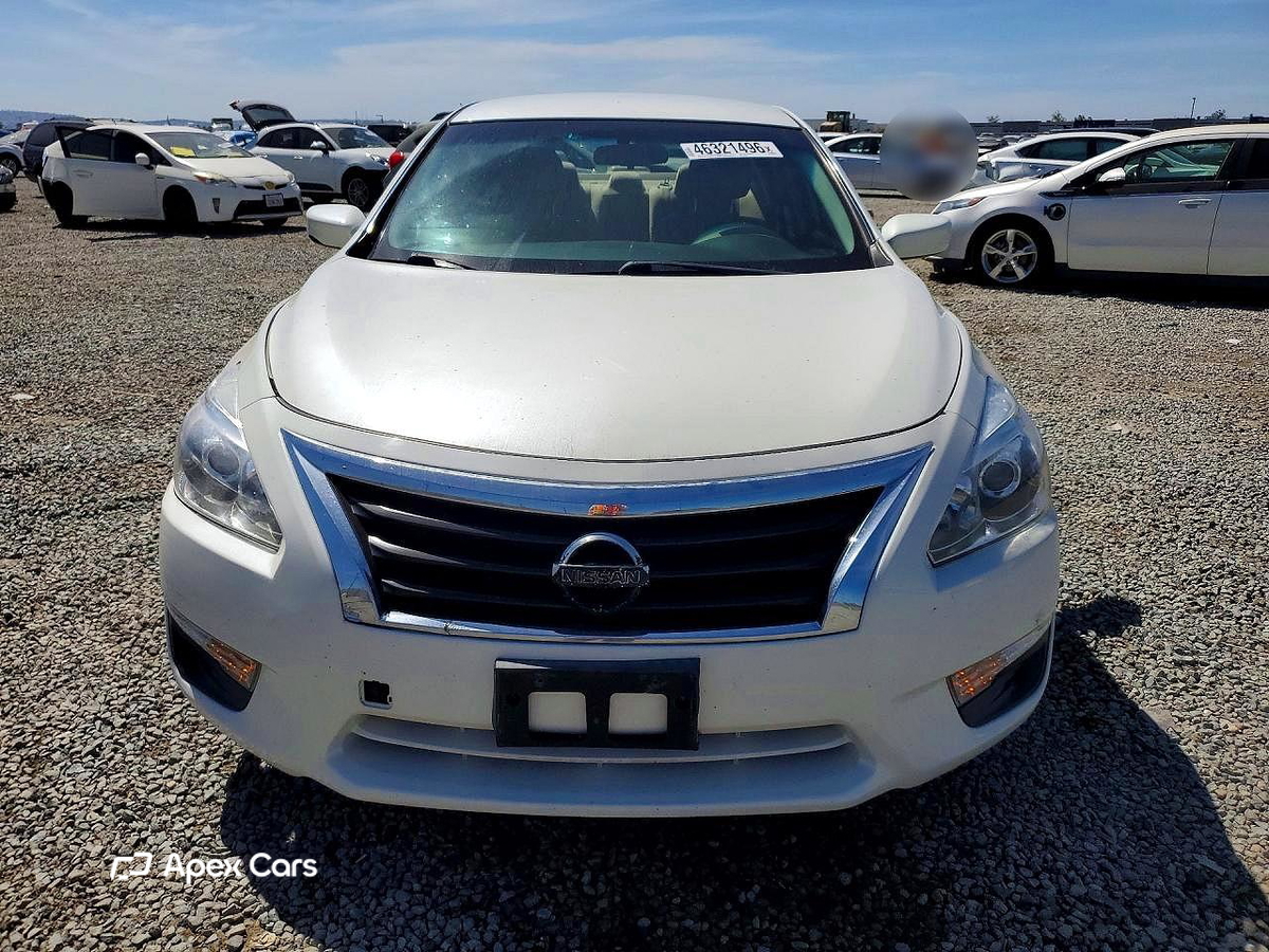 Nissan Altima 2015