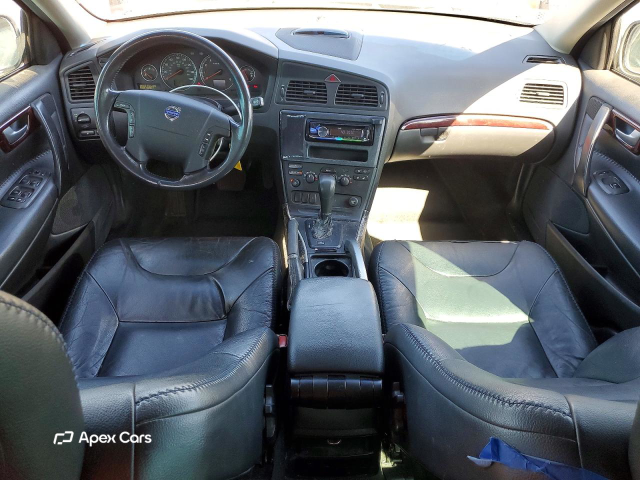 Volvo XC70 2004