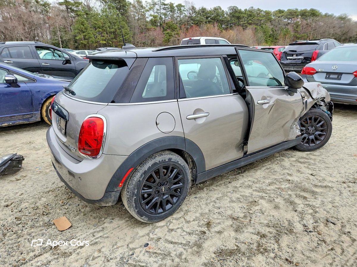 MINI Cooper 2021