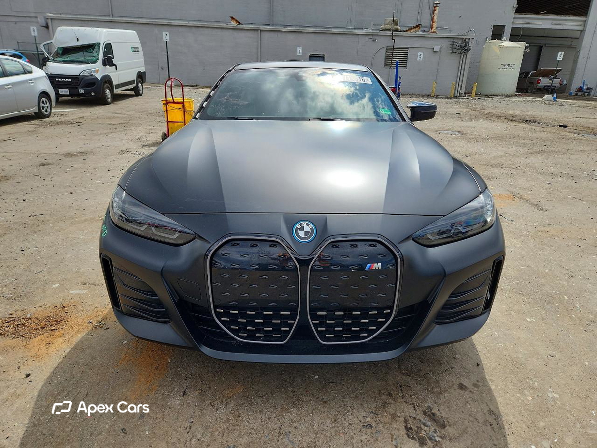 BMW i4 2024