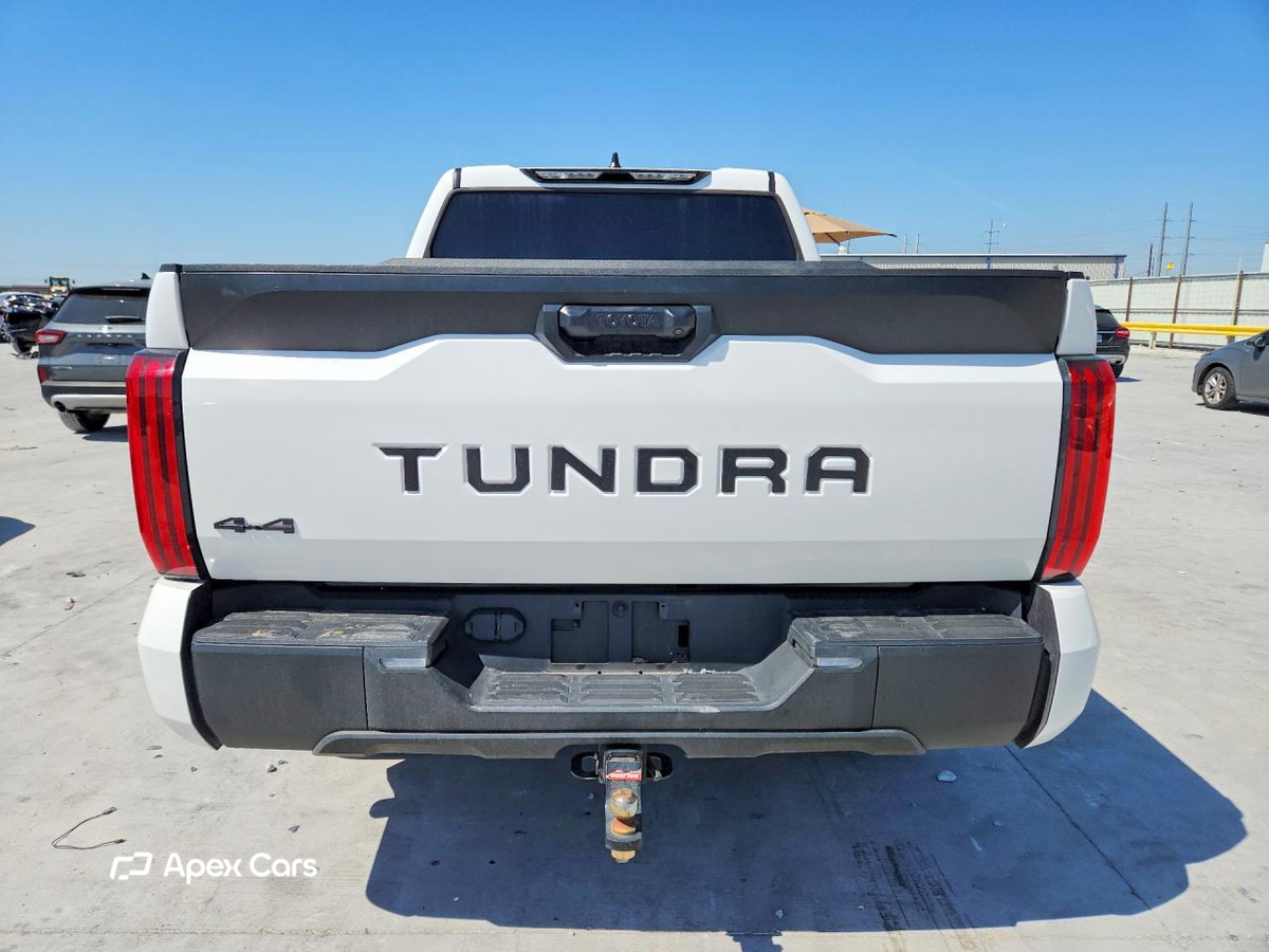 Toyota Tundra 2024