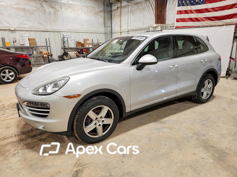 Porsche Cayenne 2012 - Image 1 of 13