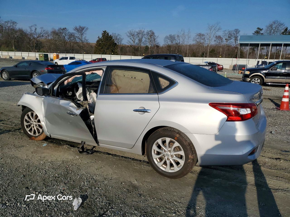 Nissan Sentra 2018