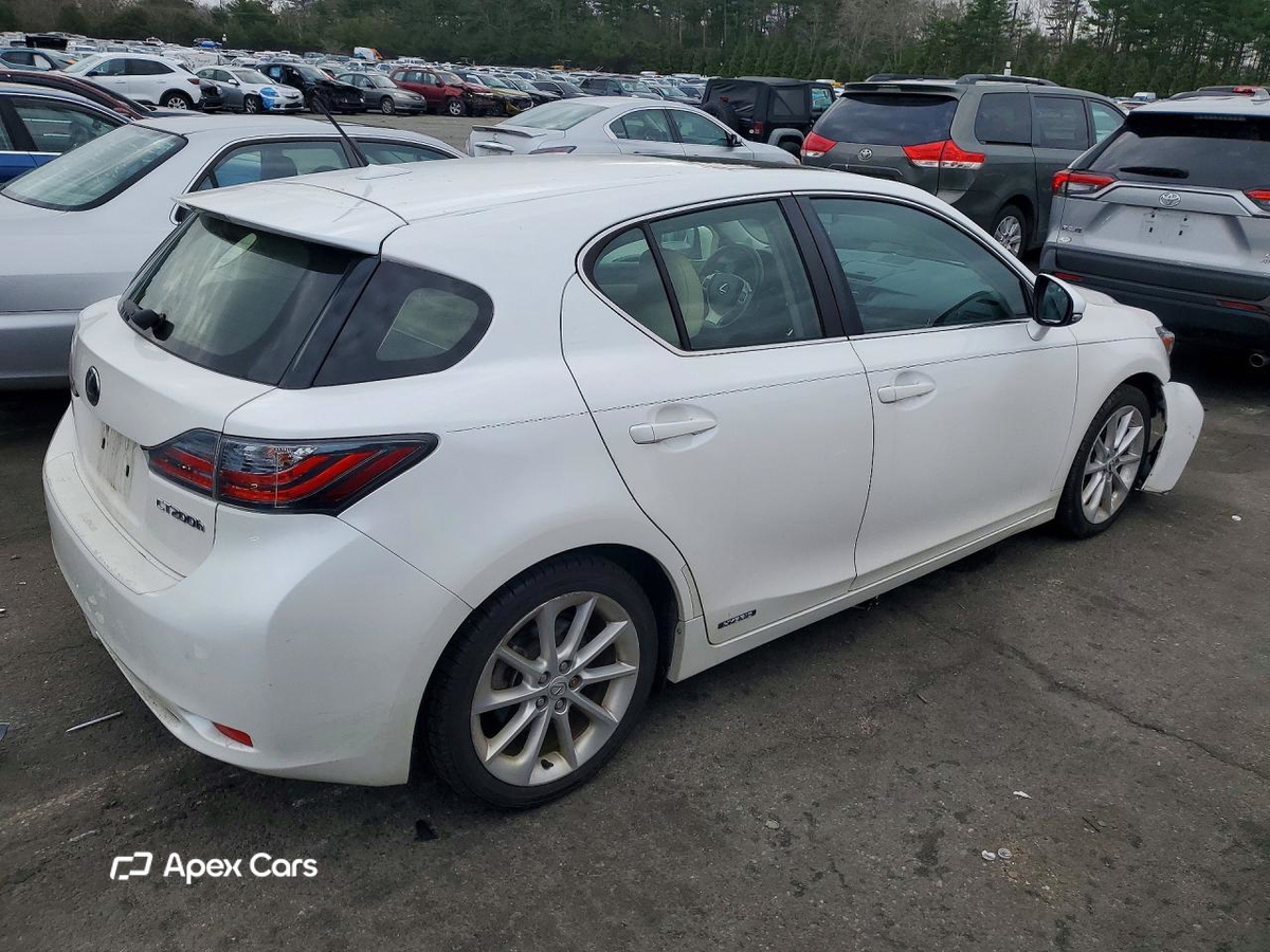 Lexus CT 2012
