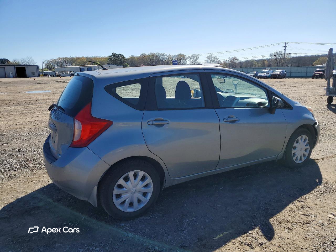 Nissan Versa 2015