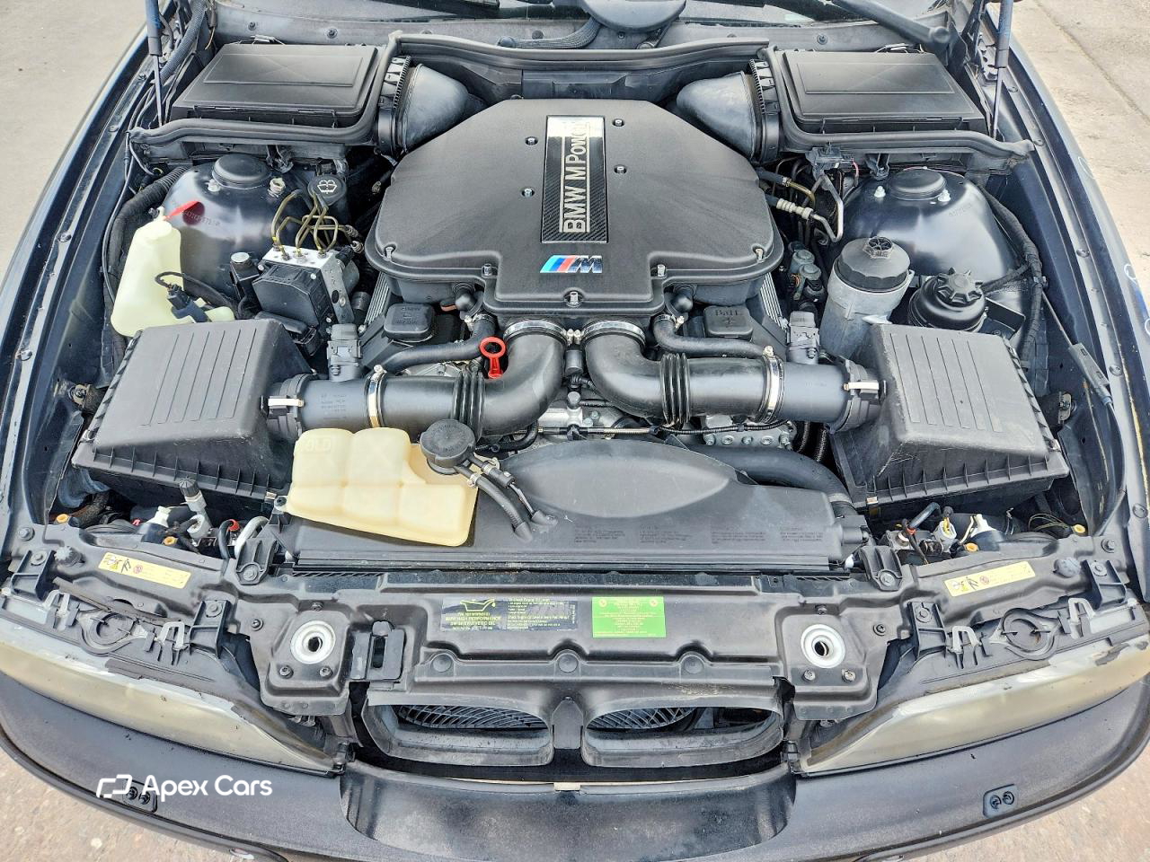 BMW M5 2003
