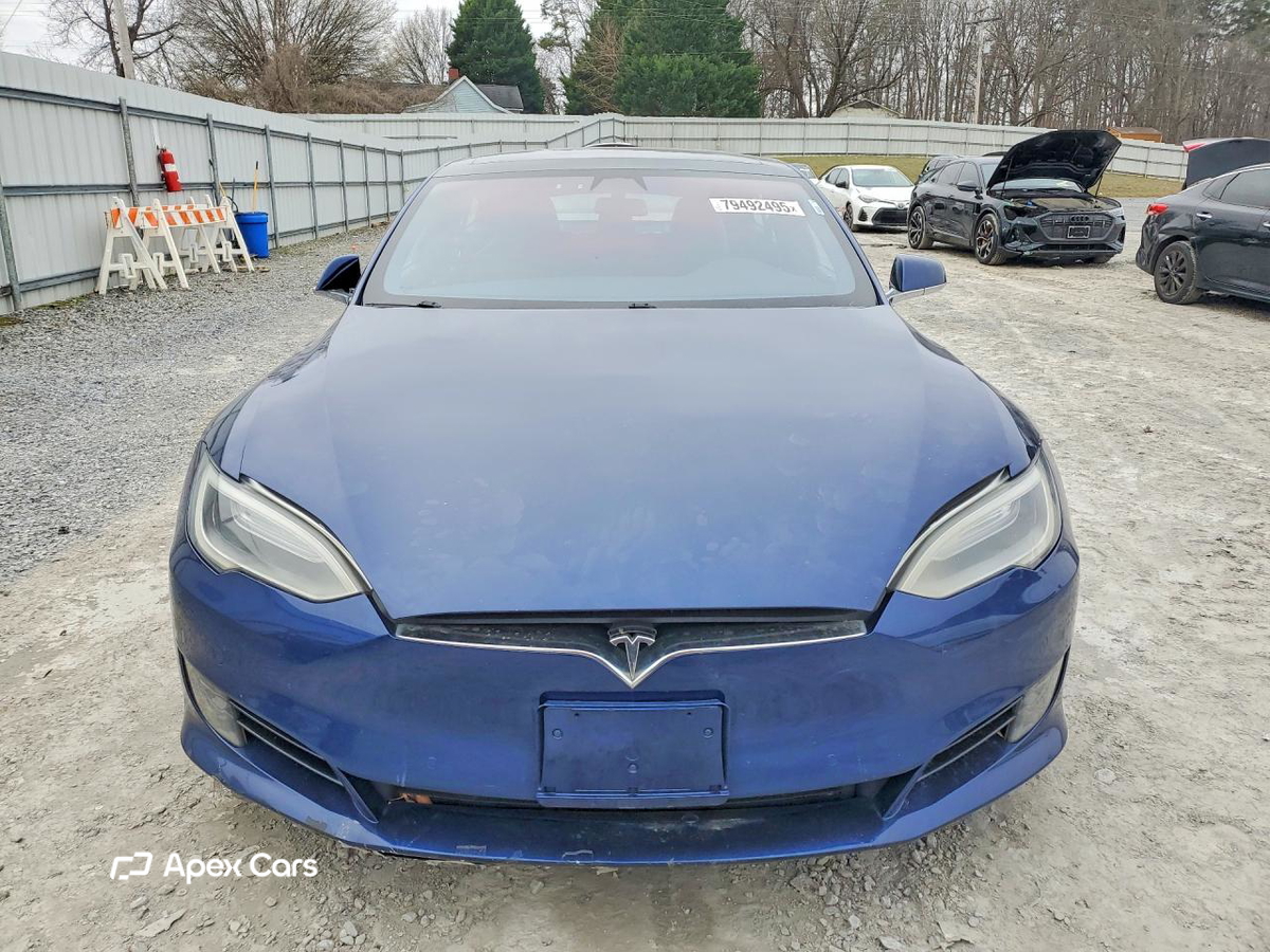 Tesla Model S 2016