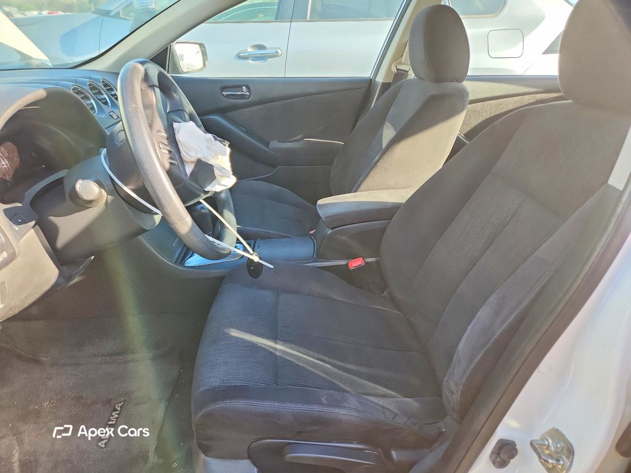 Nissan Altima 2012
