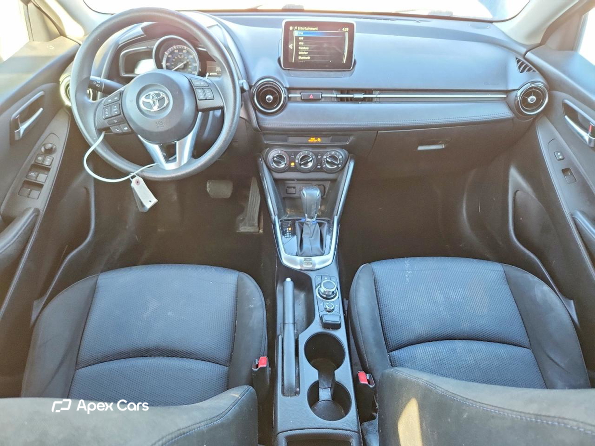 Toyota Yaris 2017