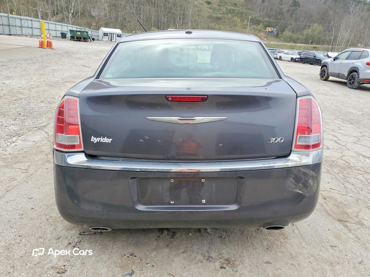 Chrysler 300 2013