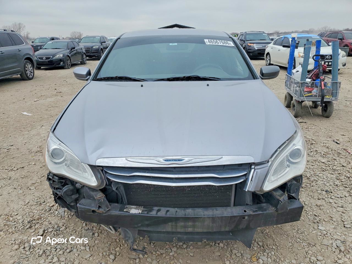 Chrysler 200 2013