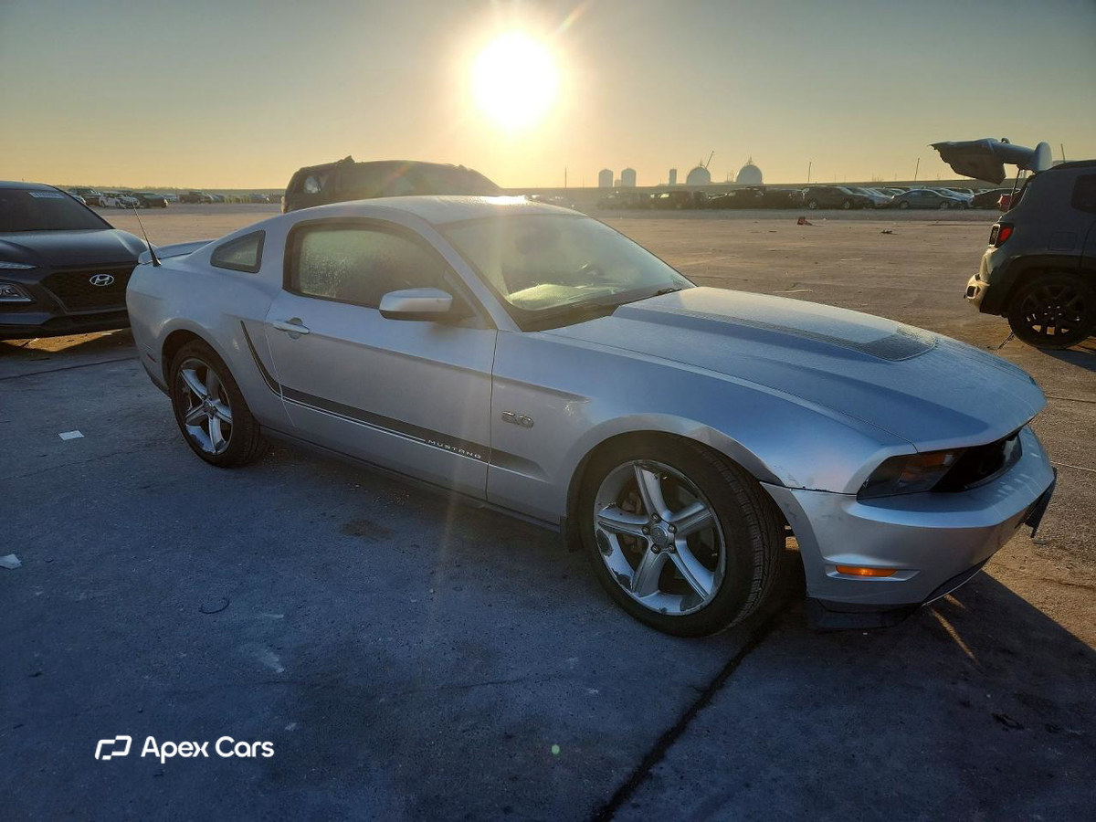 Ford Mustang 2011