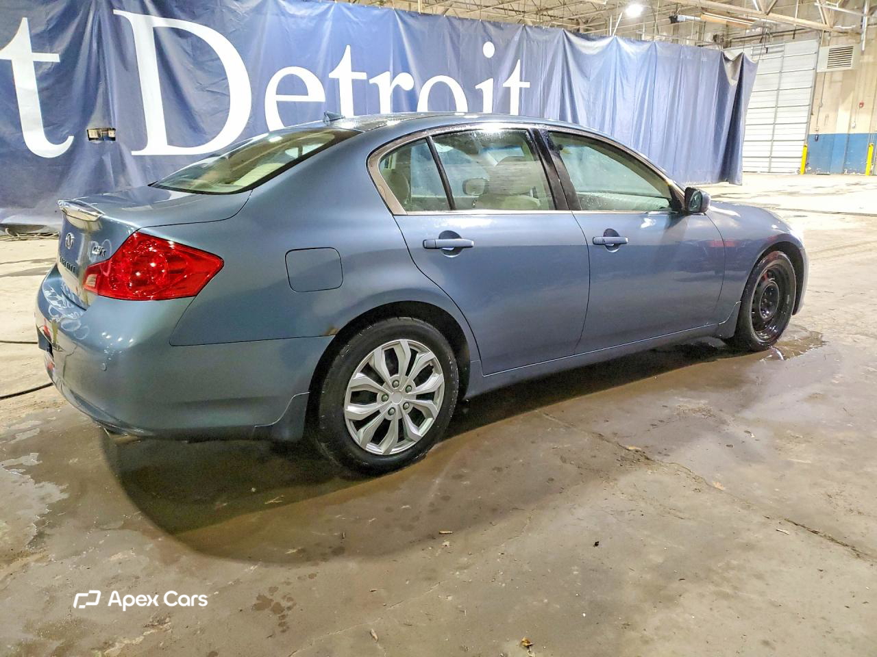 Infiniti G 2010