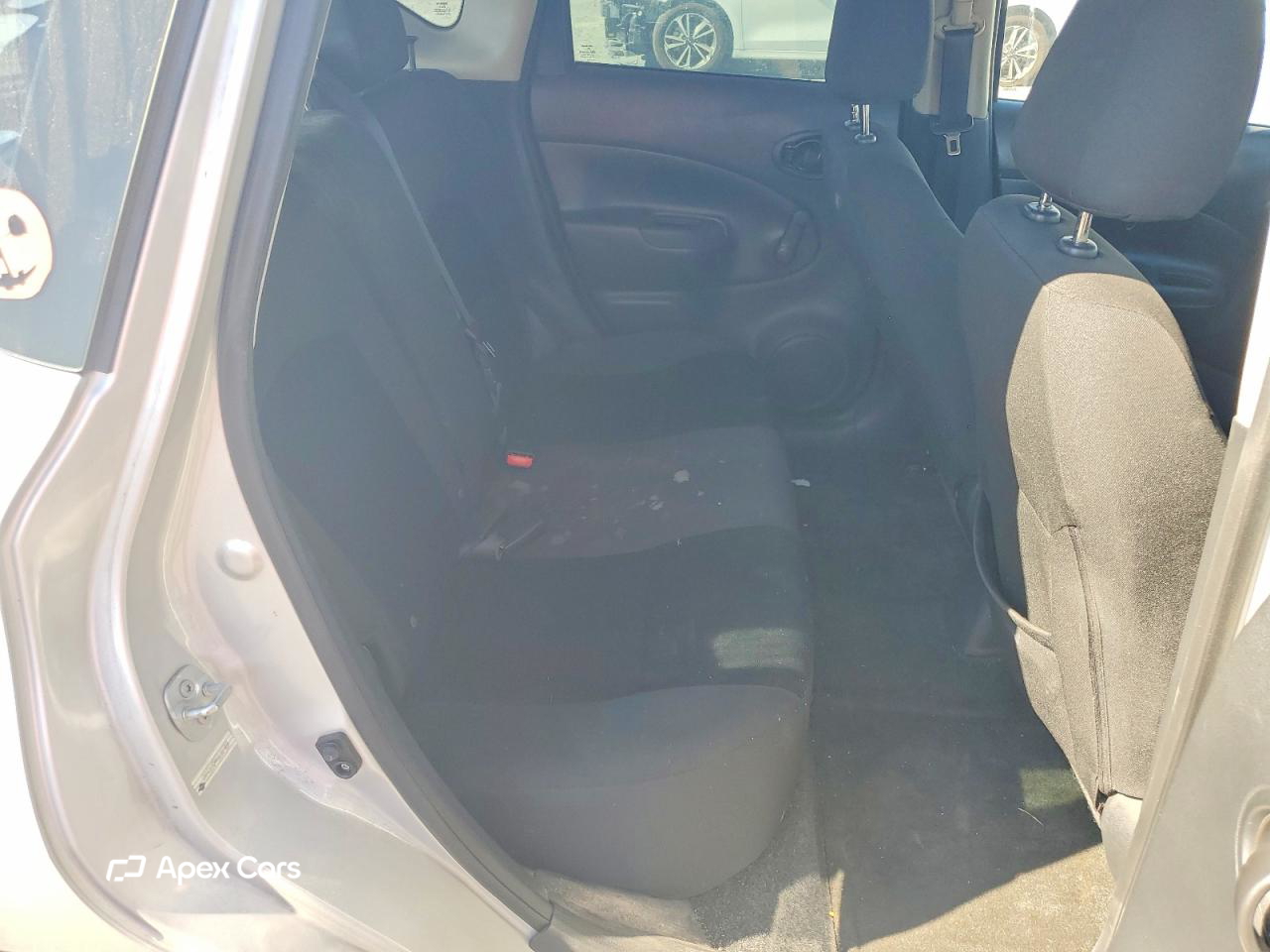 Nissan Versa 2016
