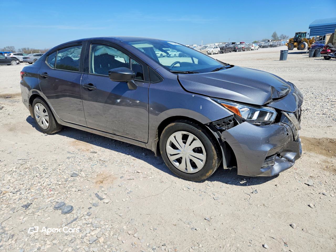 Nissan Versa 2020