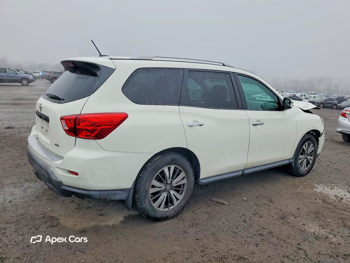 Nissan Pathfinder 2017