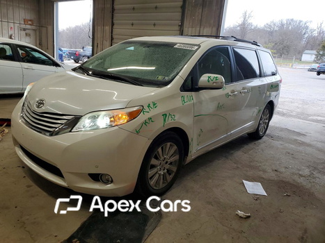 Toyota Sienna 2014 - Image 1 of 13