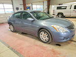 Nissan Altima 2010