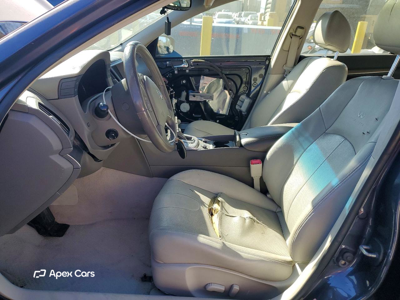 Infiniti G 2010