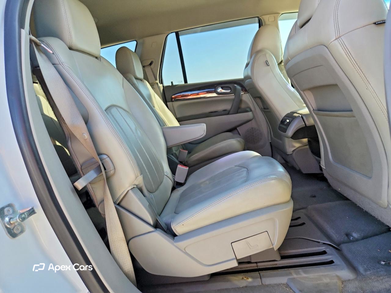 Buick Enclave 2016