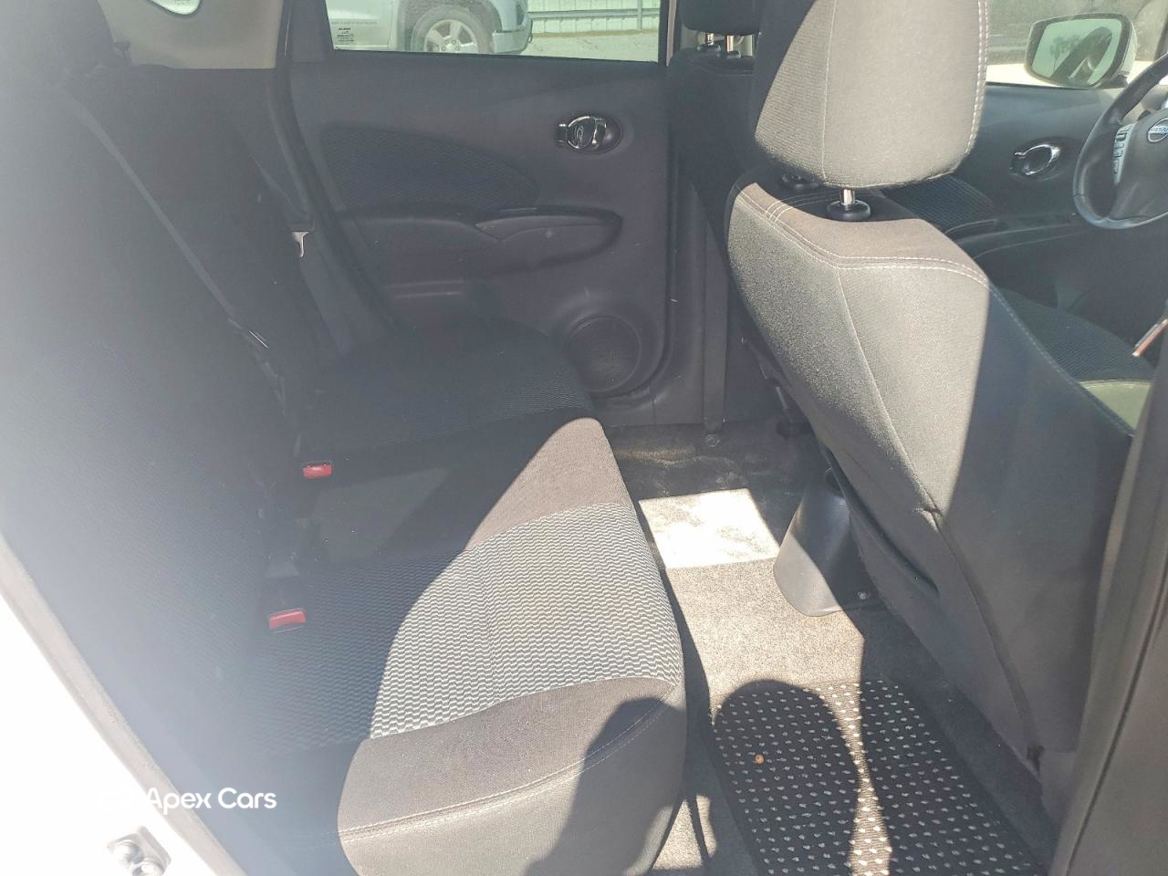 Nissan Versa 2016