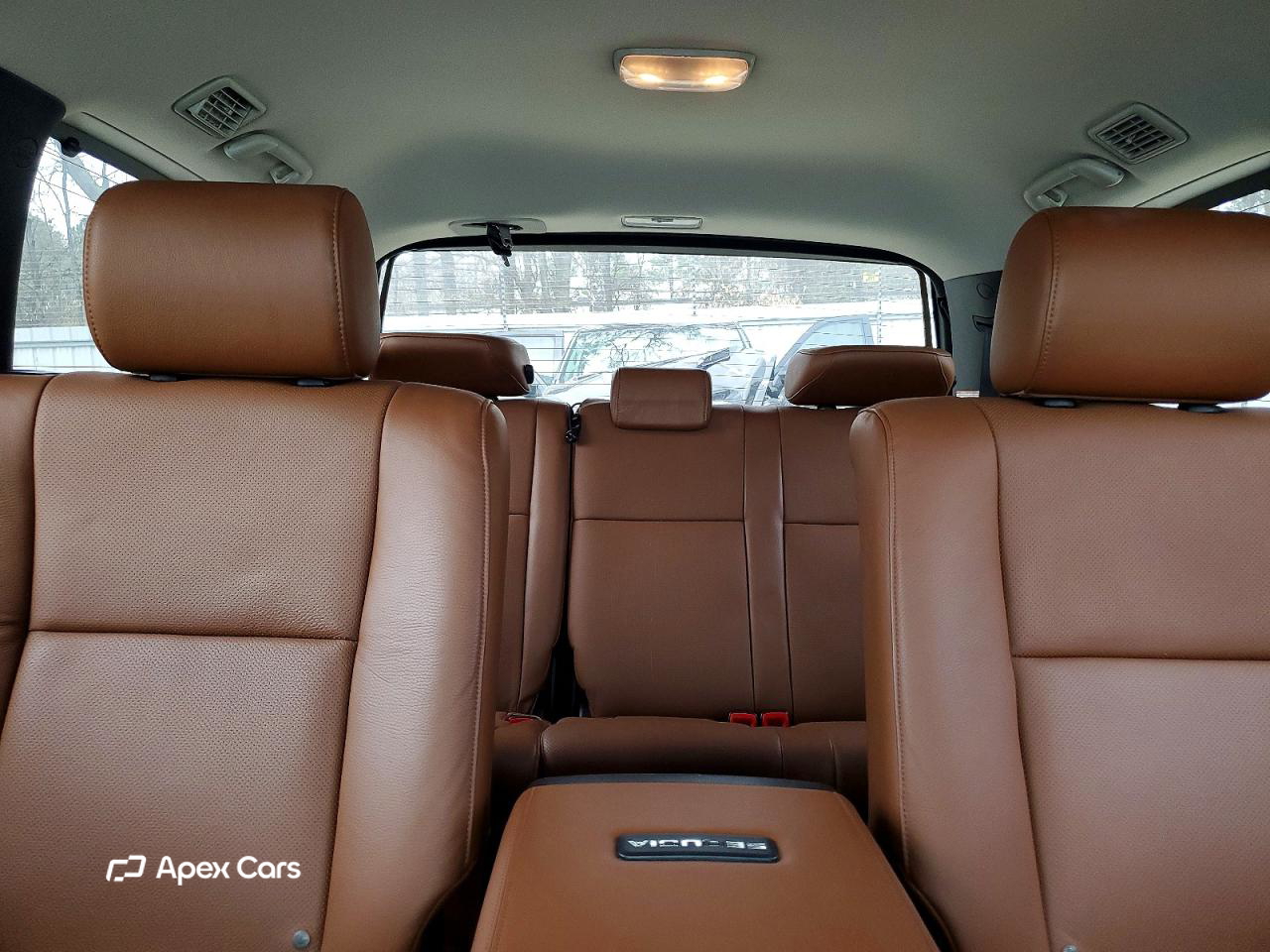 Toyota Sequoia 2016