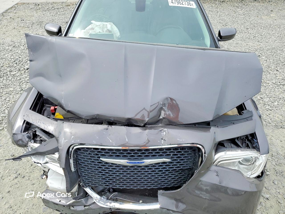 Chrysler 300 2019