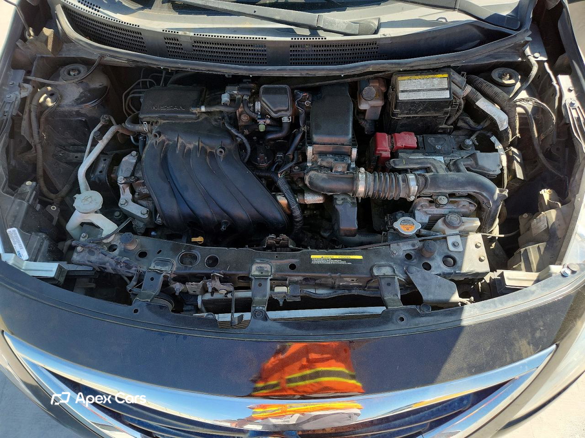 Nissan Versa 2015