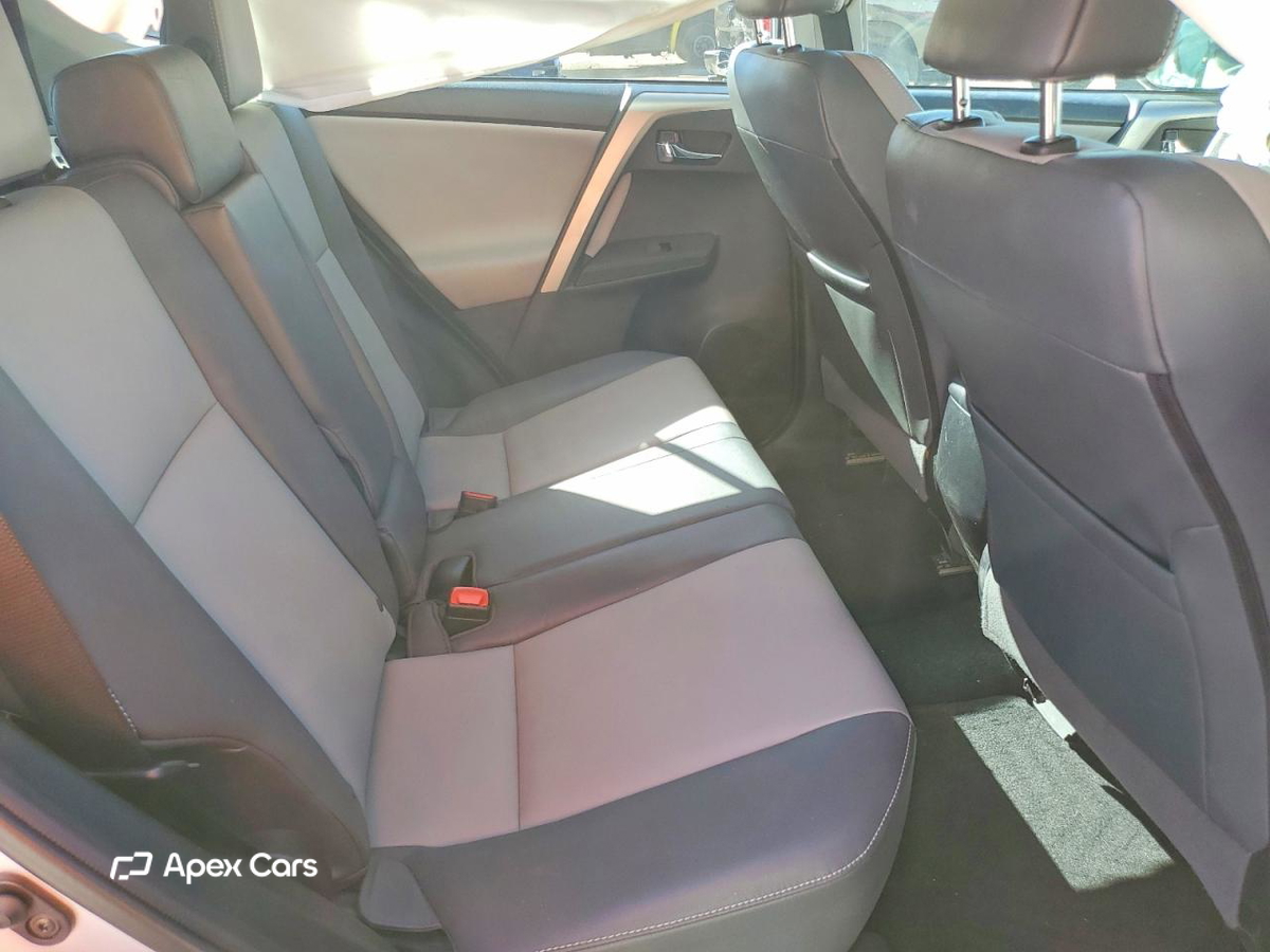 Toyota RAV 4 2014