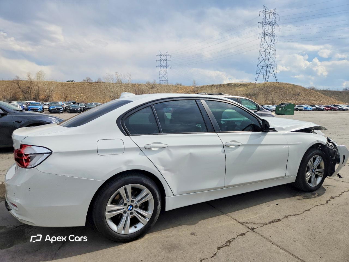BMW Series 3 2016