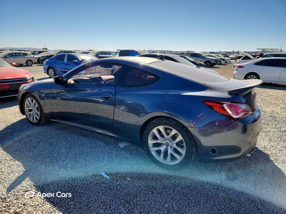 Hyundai Genesis 2013