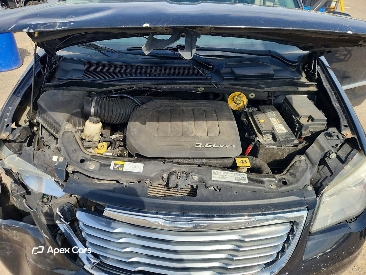 Chrysler Voyager 2016