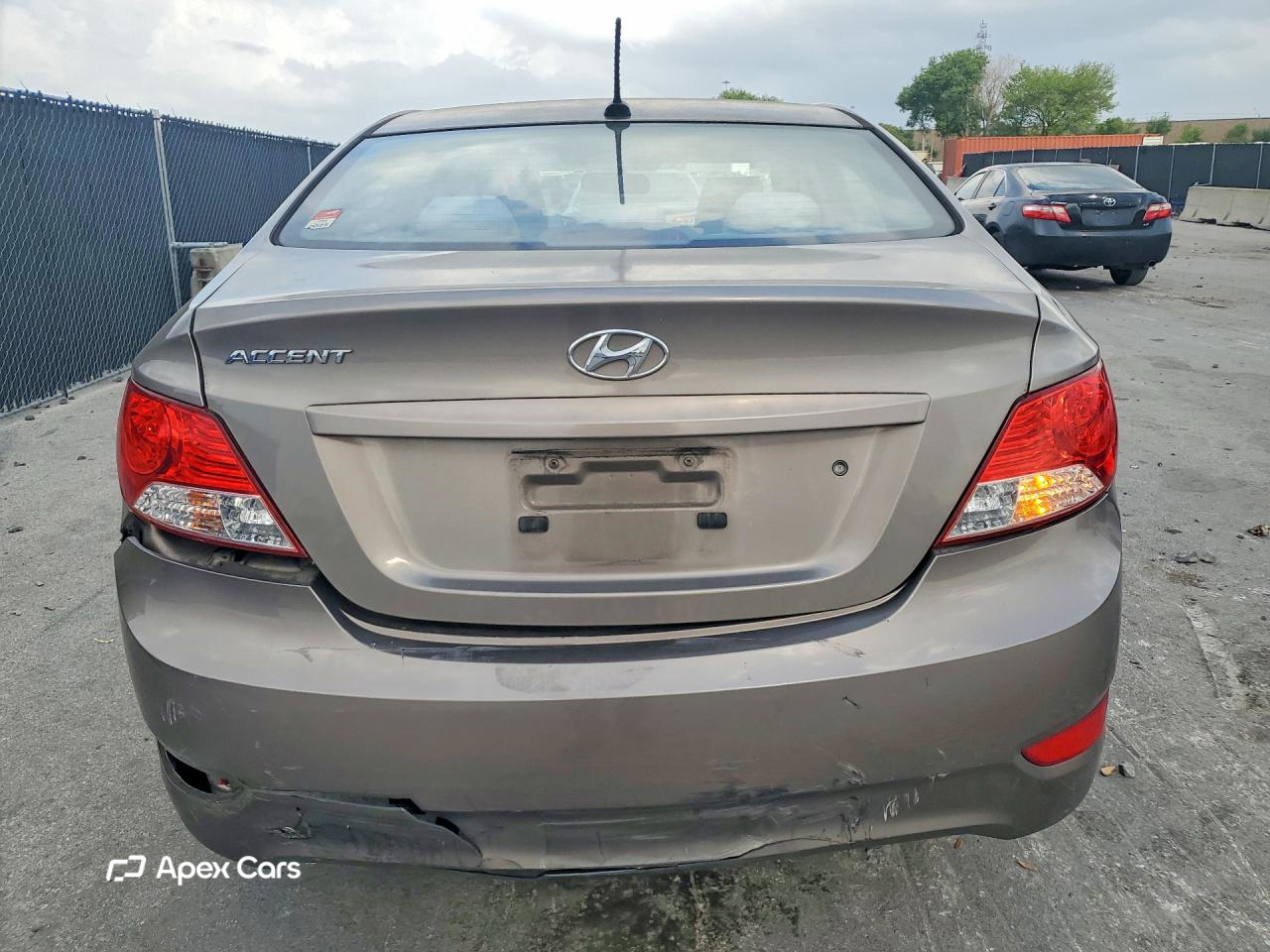 Hyundai Accent 2014